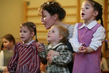 Русская церковь возьмет в свои приюты детей-инвалидов 08111301
