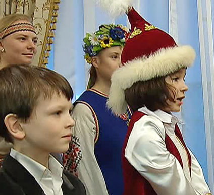 В Кремле состоялась Патриаршая ёлка для детей из детдомов