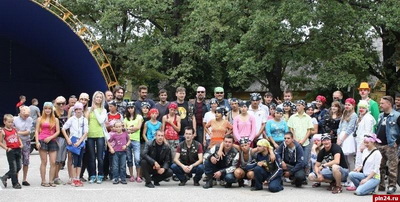 Байкеры и полицейские навестили детей из Опочецкой школы-интерната 