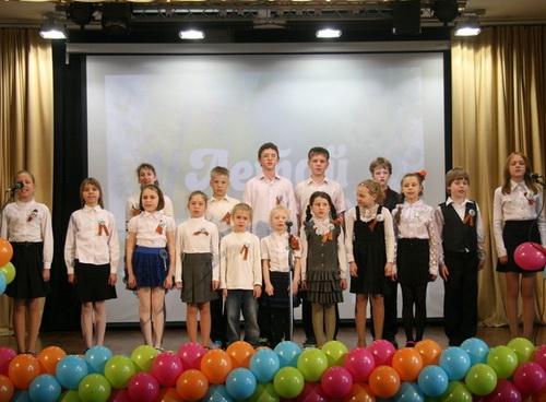 На Васильевском острове состоялся конкурс-фестиваль детского творчества "Летай" 