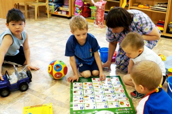 Дети Кудымкара получили помощь фонда "Лучик Детства"