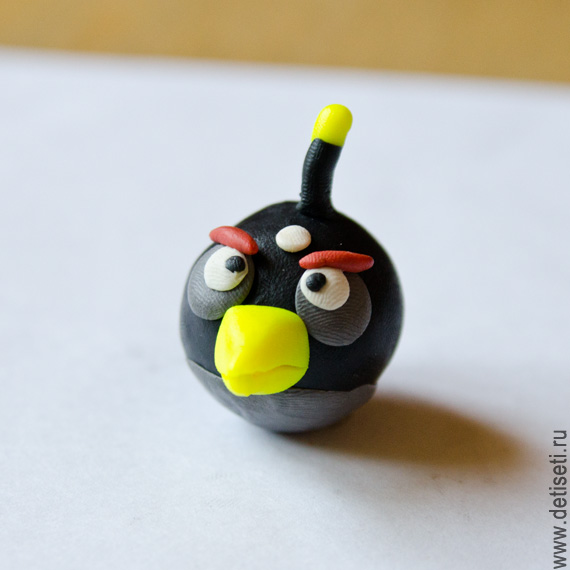 Angry Birds: ׸  ()  